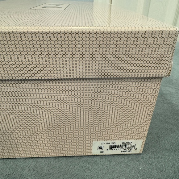 SJP Heels - Picture 2 of 9